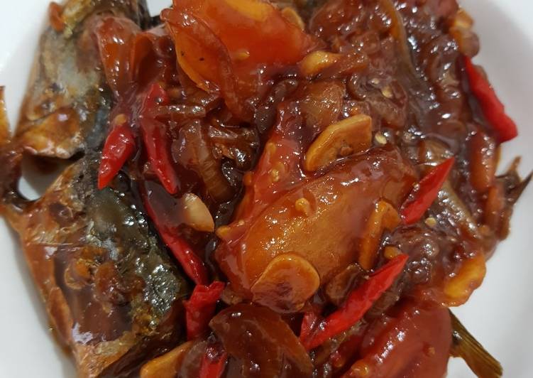 Resep Ikan sarden / dencis rumahan homemade Lezat