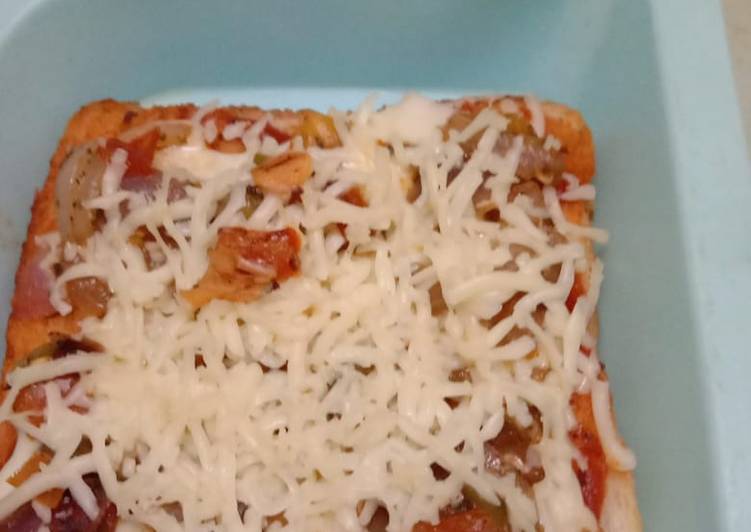 Bread pizza