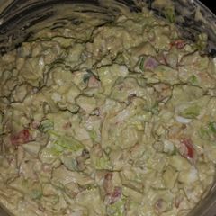 A picture of AVOCADO CHICKEN SALAD.