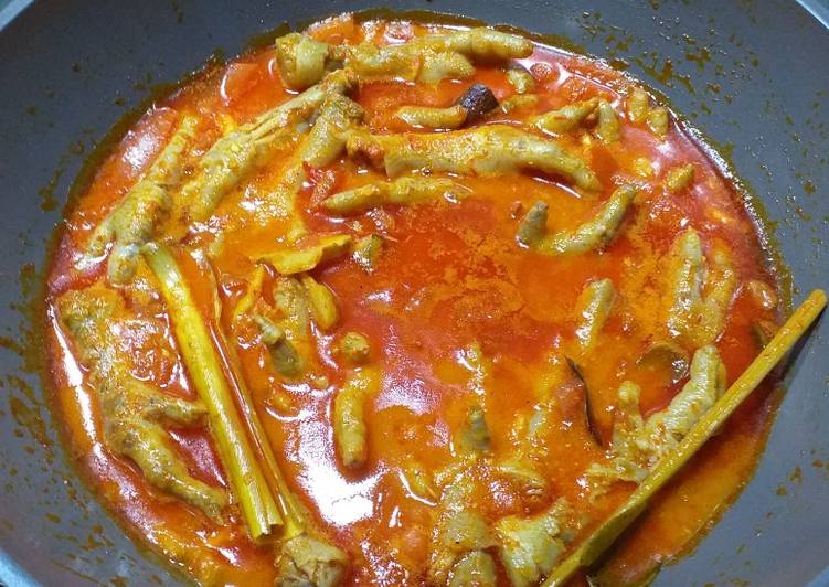 Resep Kari ceker ayam oleh yekti - Cookpad