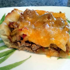 A picture of Deep Dish Taco Pizza.