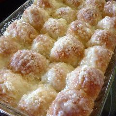 A picture of Lemon Rolls.