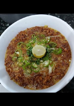 A picture of Degi RoganHaleem for 8 persons.