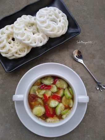 Langkah Mudah untuk Menyiapkan Resep  Reuceuh Timun yang Enak Banget, Enak Banget