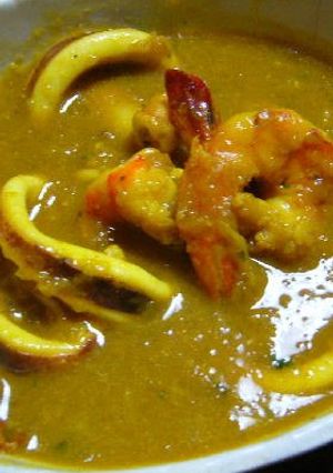 A picture of Alluring Seafood Curry.