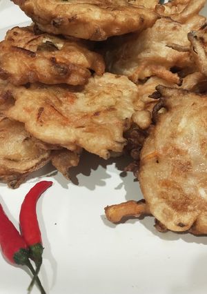 A picture of Bala-Bala / Indonesian Vegetable Fritters.