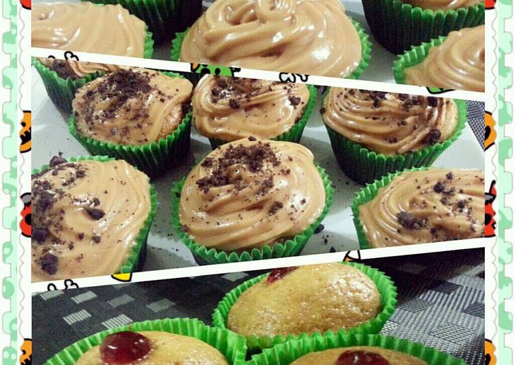 Recipe of Ultimate peanut butter and jelly cupcakes