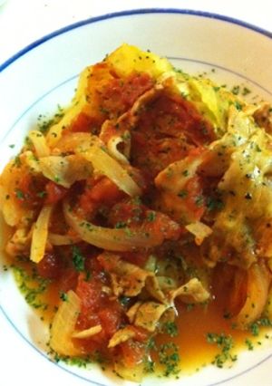 A picture of Pork Belly and Cabbage Simmered in Canned Tomatoes.