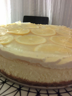 A picture of Lemon Cheesecake.