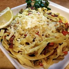 A picture of Clams Casino Over Linguine.