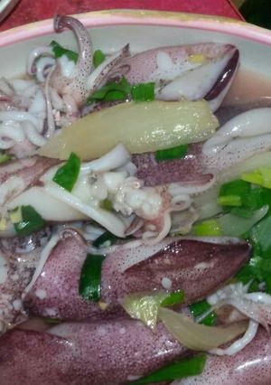 Hình của món Mực trứng hấp hành gừng.