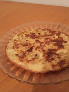 Una foto de Primera mini tortilla de patatas o champiñones (BLW)