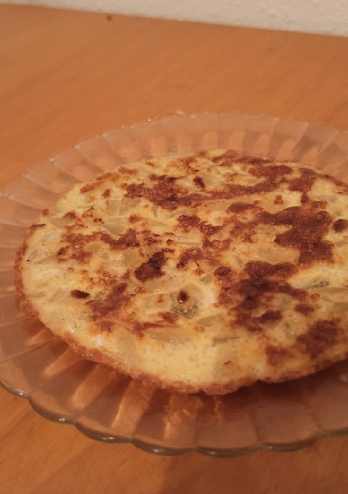 Una foto de Primera mini tortilla de patatas o champiñones (BLW)