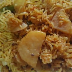 A picture of Alu waly chawal.