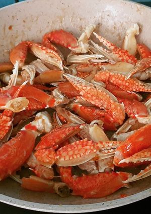 Hình của món Càng ghẹ rang bơ muối tôm.