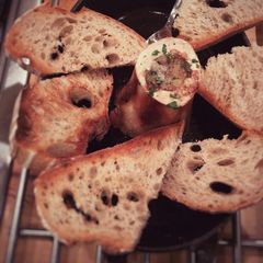A picture of Roasted Bone Marrow.