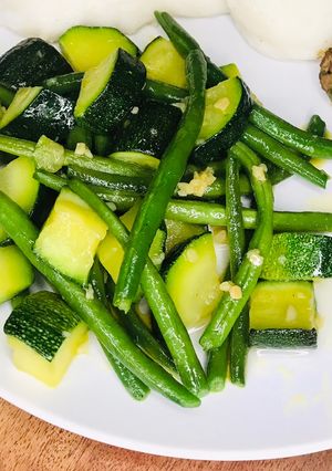 A picture of Steamed Courgette and Green beans.