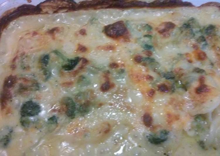 Recipe of Appetizing Potato and broccoli au gratin
