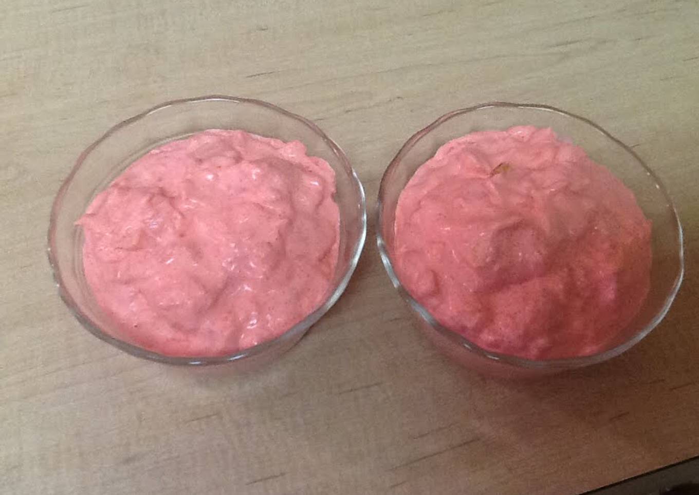 Fruit salad with gelatin