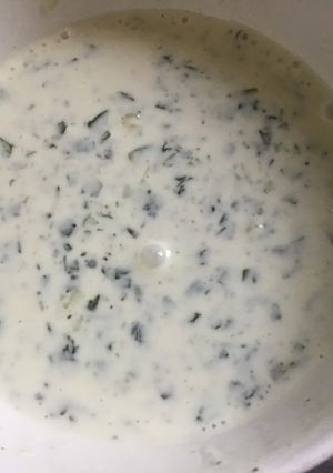 Une photo de Sauce menthe concombre et citron