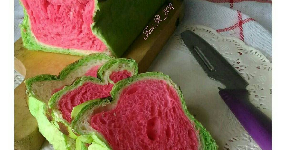 Resep Watermelon bread loaf 🍞 oleh Feni Resianti Cookpad
