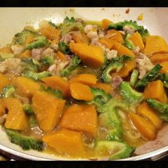 A picture of AMIEs "KALABASA (squash) with AMPALAYA".