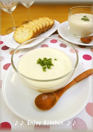 A picture of Lots of Onions♪ Vichyssoise.