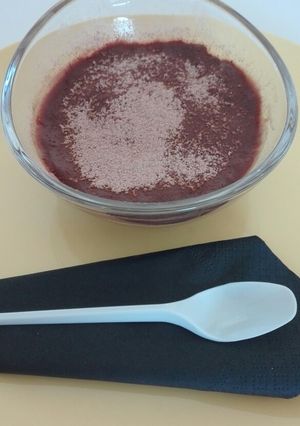 Una foto de Postre ligero de yogur y galletas