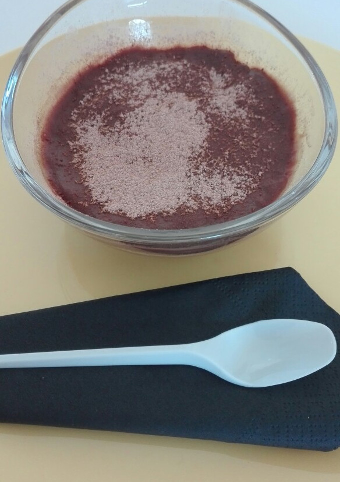 Una foto de Postre ligero de yogur y galletas