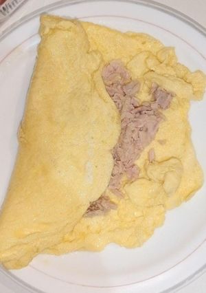 Una foto de Tortilla Francesa con Atún