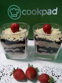 Foto resep Oreo strawberry cheesecake