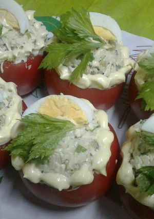 Una foto de Tomates rellenos