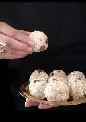 A picture of Makhana Laddu.