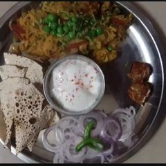A picture of Vaghareli Khichdi.