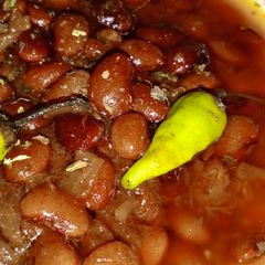 Red spice kidney beans (lal lobia) A picture of Red spice kidney beans (lal lobia).
