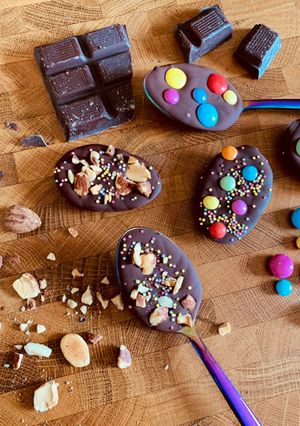 Une photo de ☆Mini Oeufs Garnis en Chocolat☆