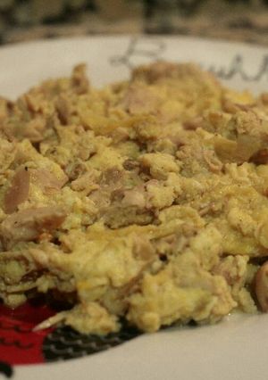 Foto principal de Revuelto de huevo con pollo para niños 🌈 BLW🎈Aprovechamiento