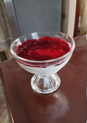 Φωτογραφία της συνταγής Cheesecake με κρέμα λεμόνι και μαρμελάδα βύσσινο