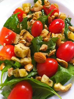Una foto de Ensalada De Albahaca
