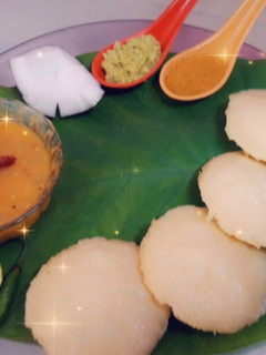 इडली सांबर (idli sambar recipe in Hindi) रेसिपी मुख्य फोटो