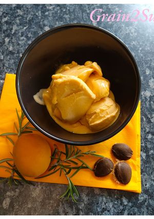 Une photo de Sorbet aux Abricots & Romarin