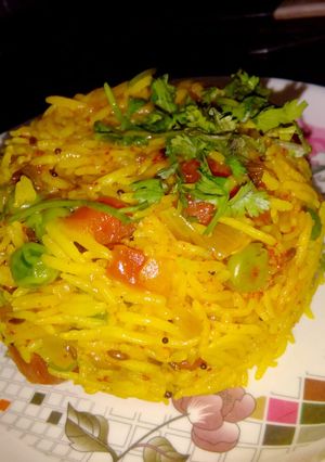 A picture of Mumbaiya tava pulav.