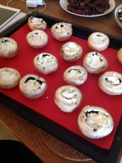 A picture of Stuffed Mushrooms.