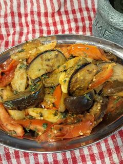 बैंगन आलू की सब्जी रेसिपी मुख्य फोटो