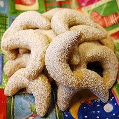 A picture of Vanillekipferl German Sweets.