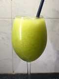 Trago con manzana verde