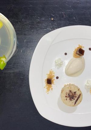 Una foto de Dulces recuerdos (panna cotta de mazapán)