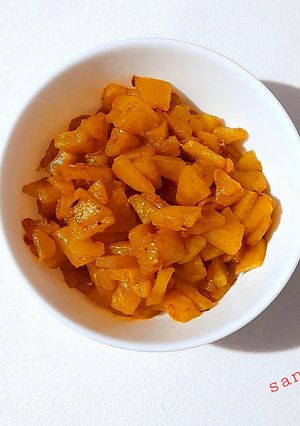 A picture of Raw Papaya Sabzi.