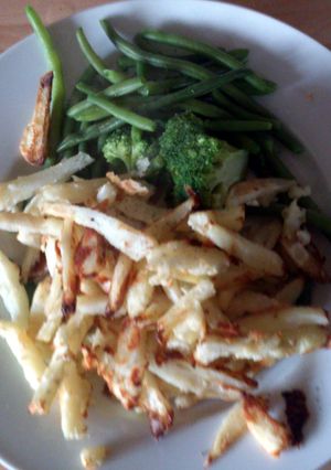 A picture of healthy home made chips.