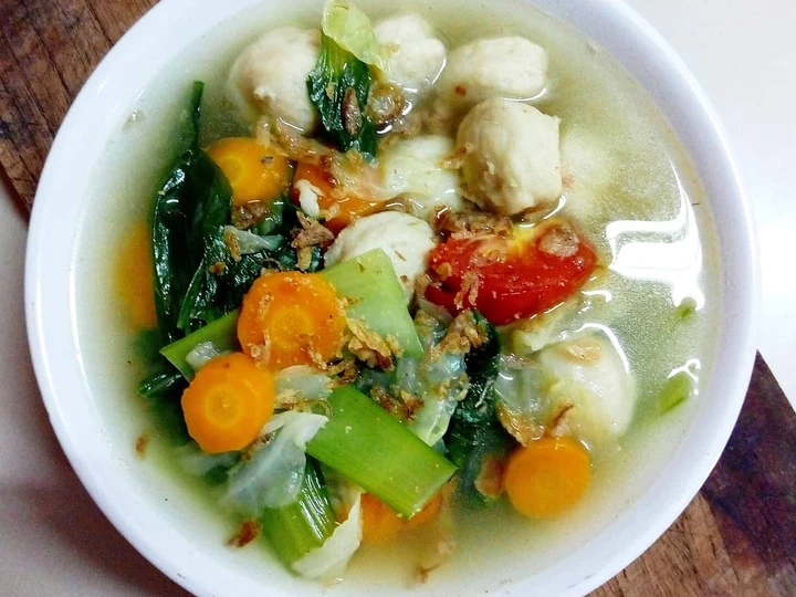 Cara Gampang Membikin Resep Sop Segar Bakso Ayam yang Uenak Anti Ribet, Mantap